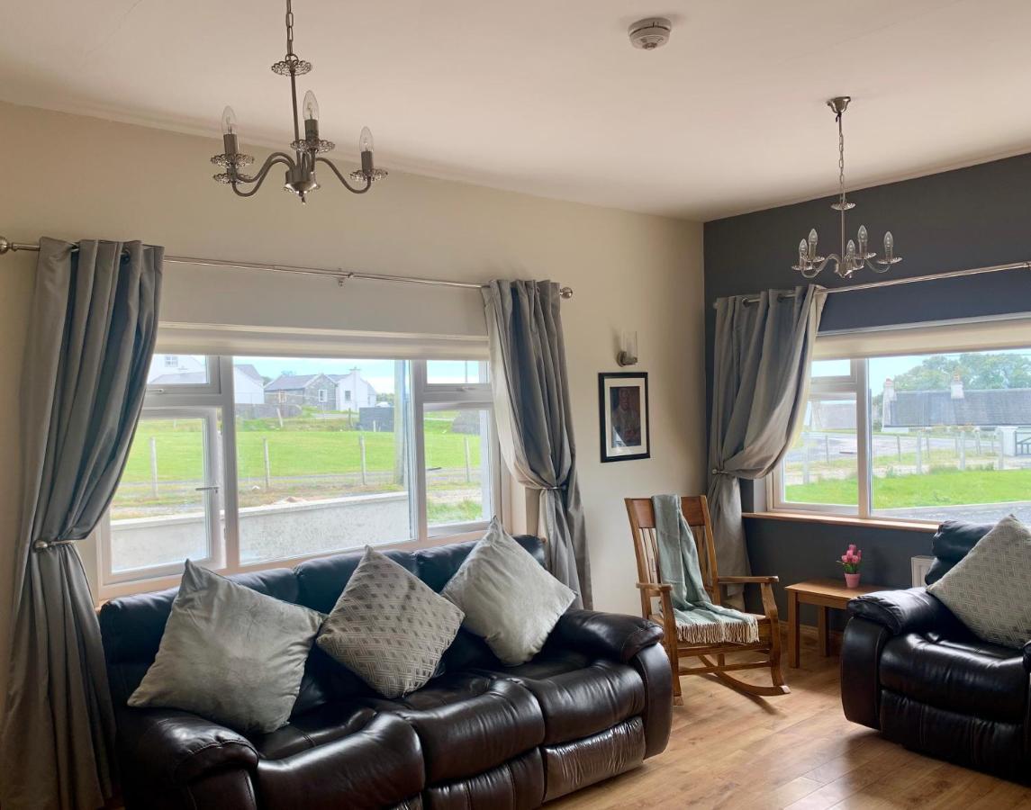 Wild Atlantic Way Cottage Dooagh Exterior foto